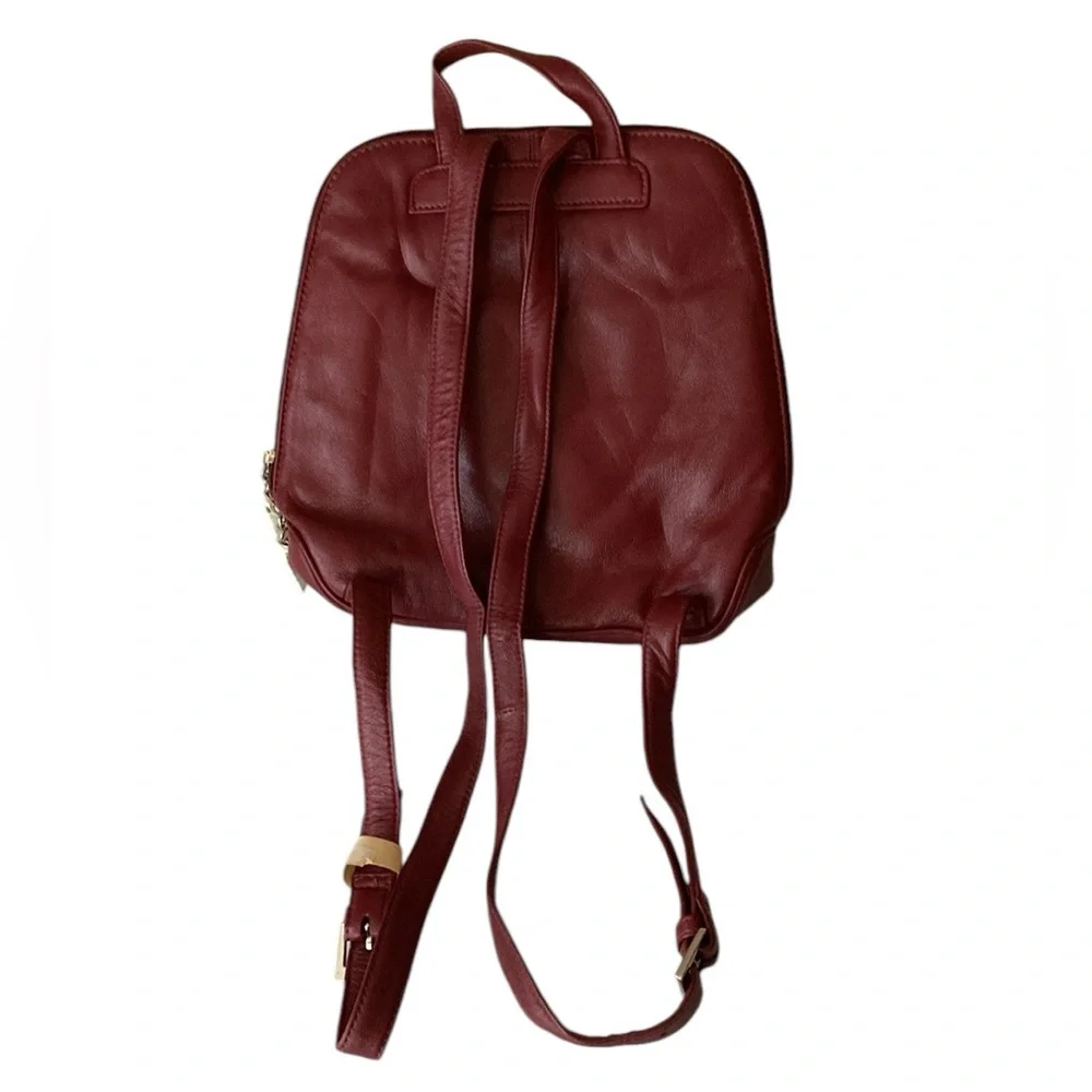 Pelle Studio brand new